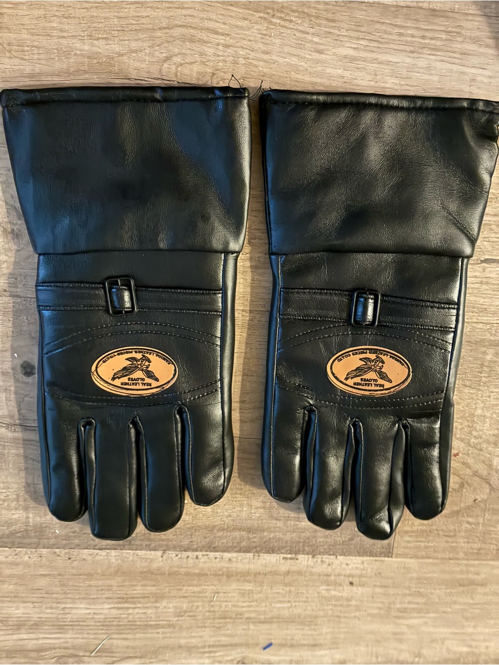 Men's Black Leather Gauntlet Gloves with Logo Patch